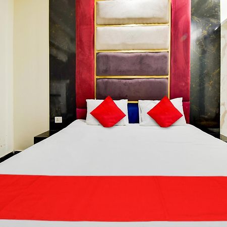 Hotel O Double Rr New Delhi Exterior foto