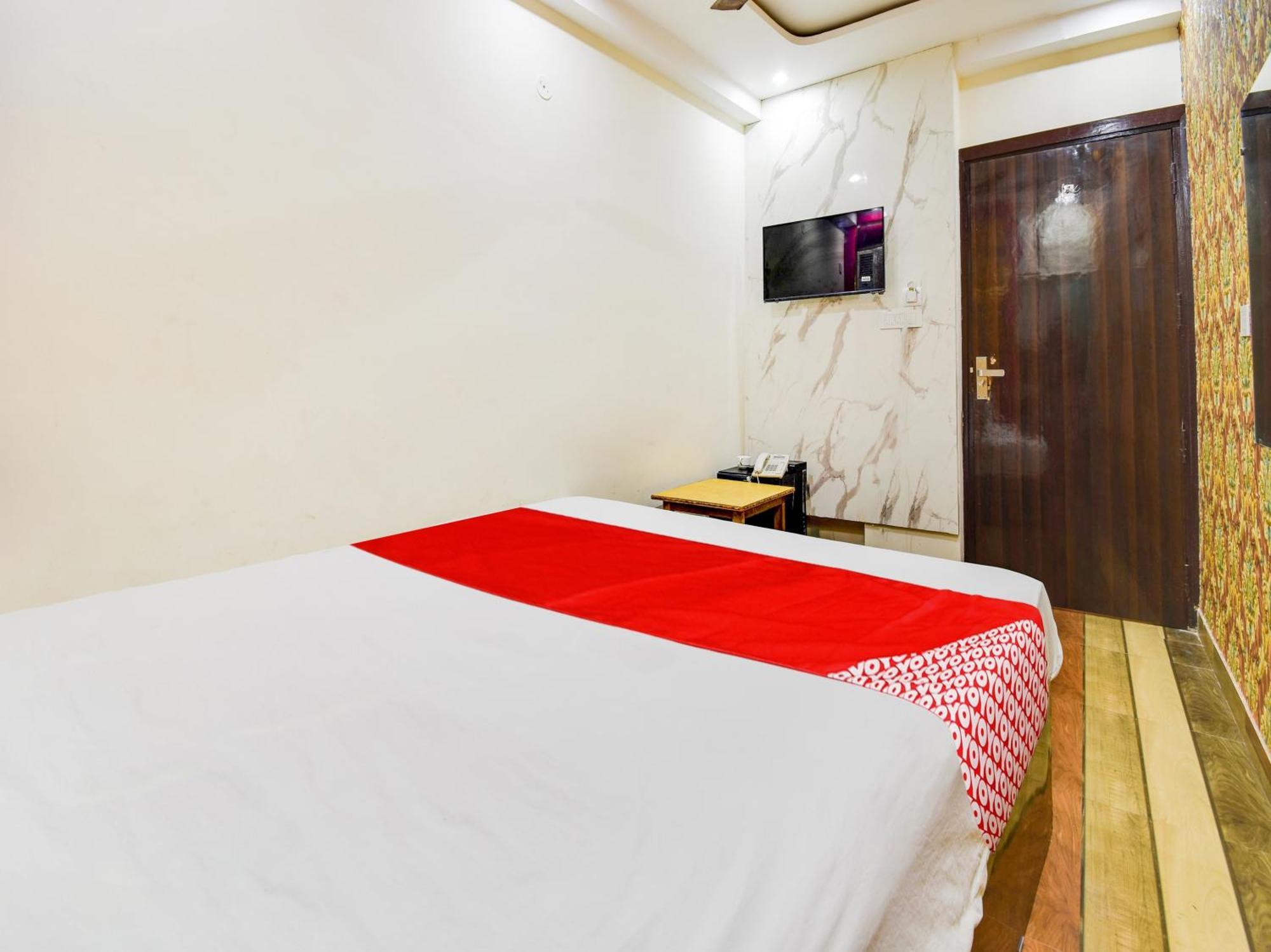 Hotel O Double Rr New Delhi Exterior foto