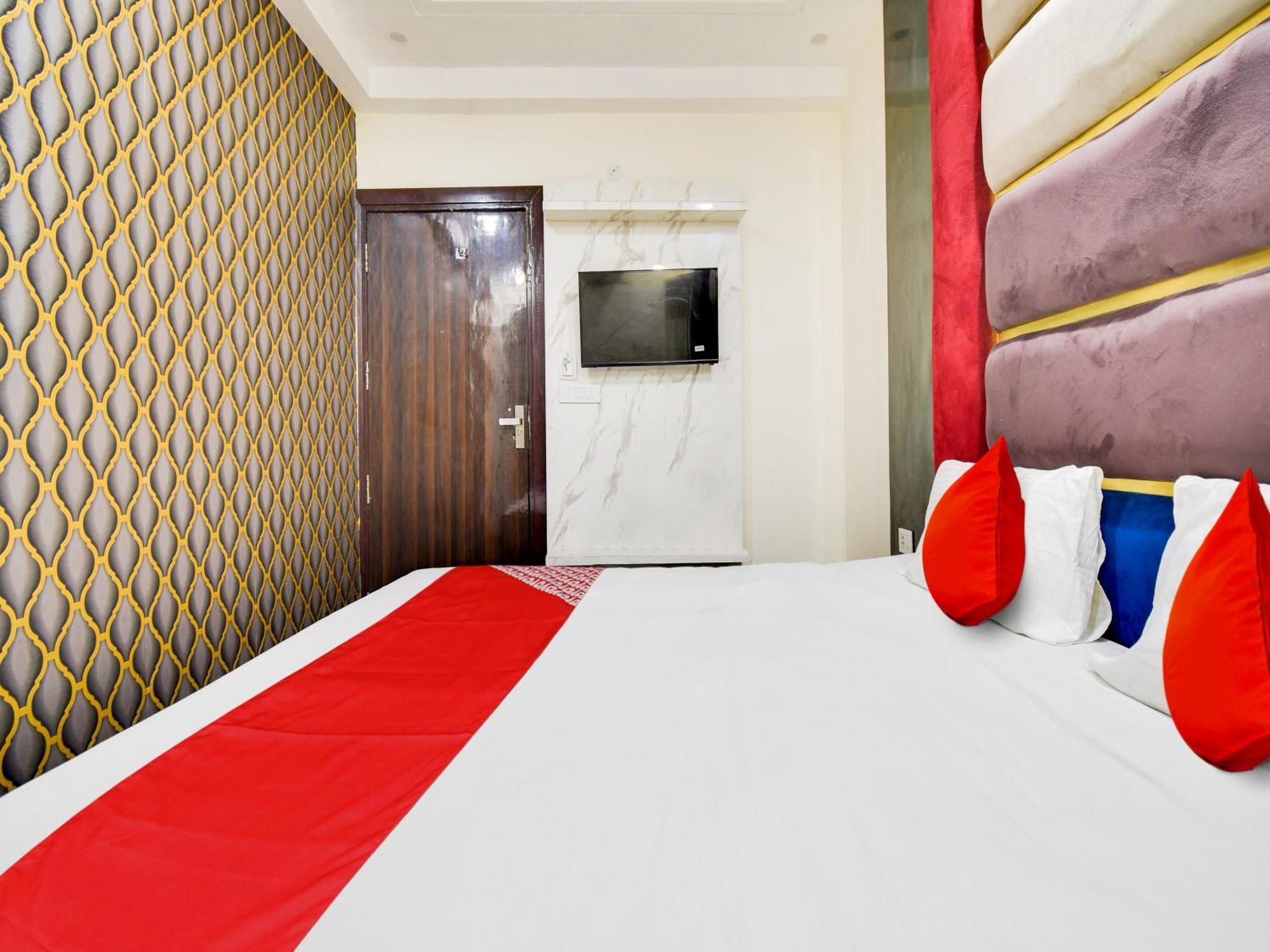 Hotel O Double Rr New Delhi Exterior foto